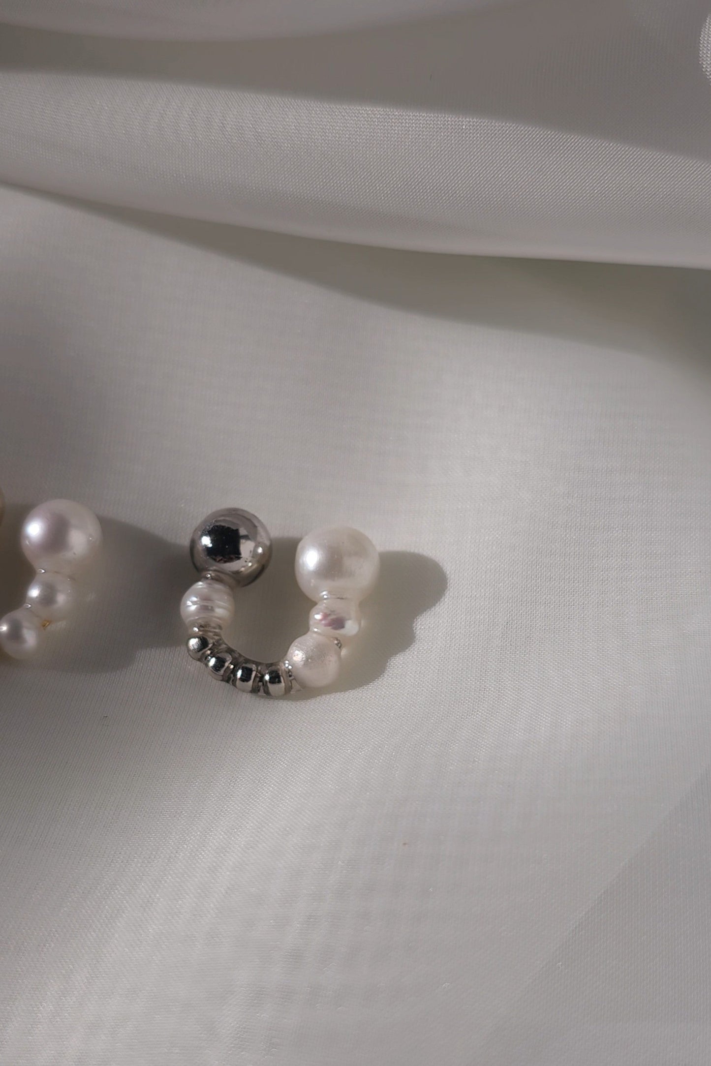 RYU - silver / reversible ear cuff