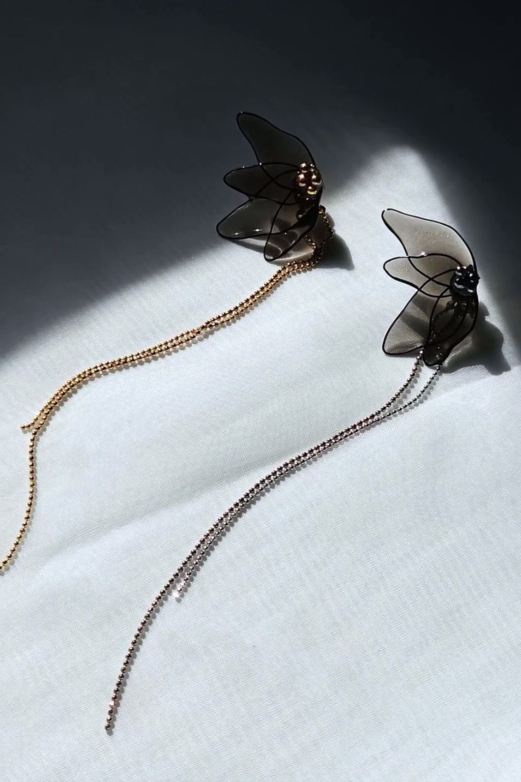 MEIKA black / chain drop