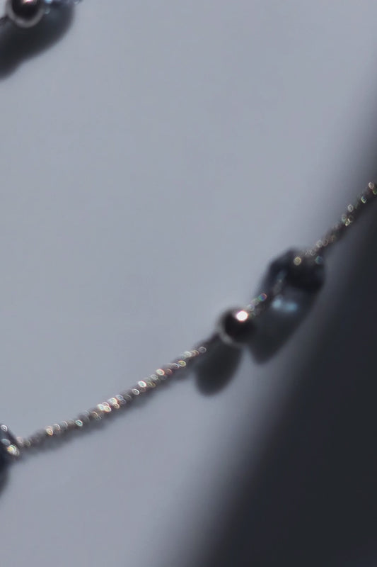 YOI / station necklace