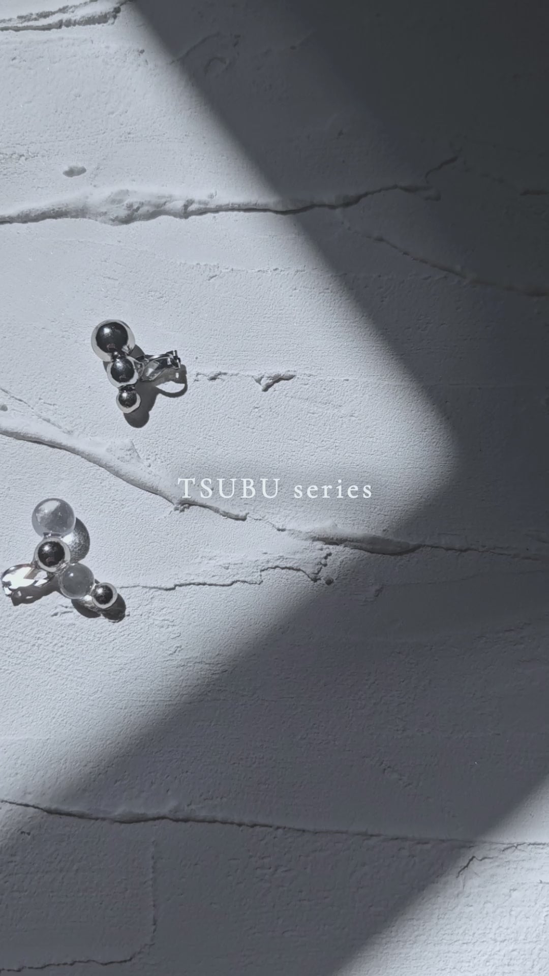 TSUBU mini Silver Orb Ear Cuff 5