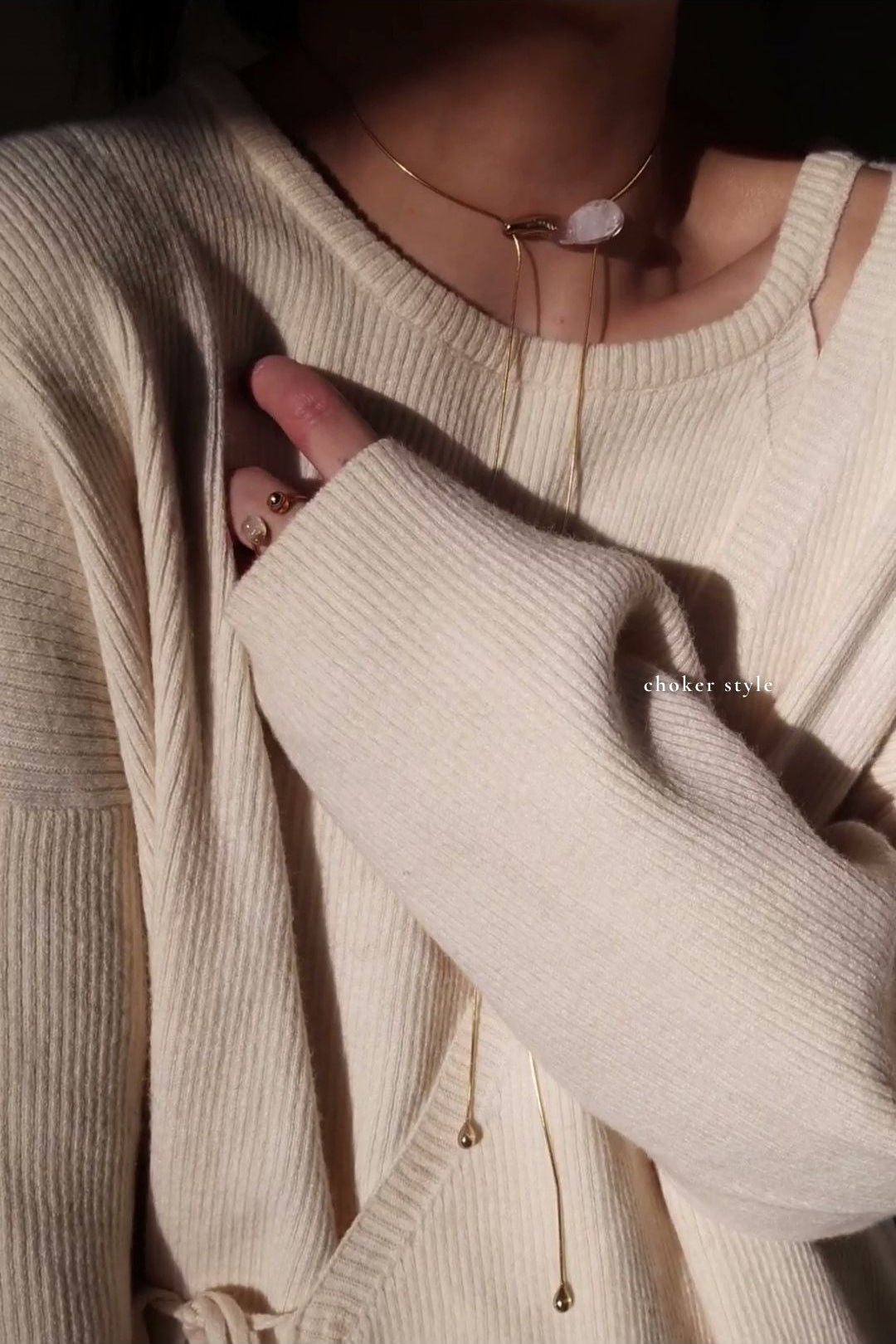 REI gold / tie necklace - flow