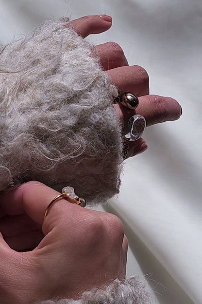 TORORI gold / reversible ring & ear cuff