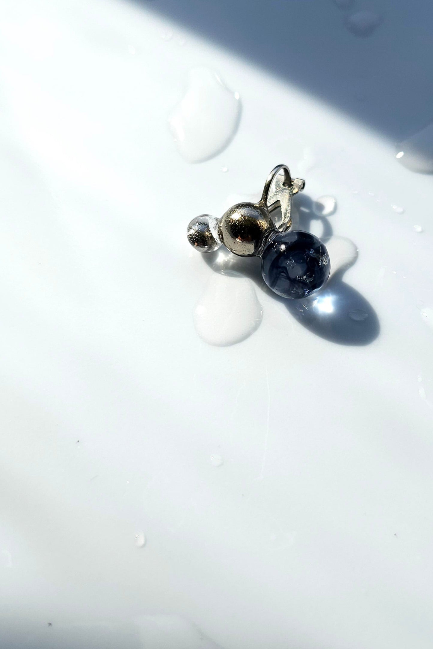 TSUBU mini blue / ear climber