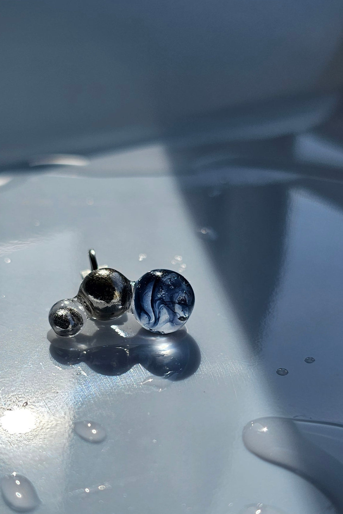 TSUBU mini blue / ear climber