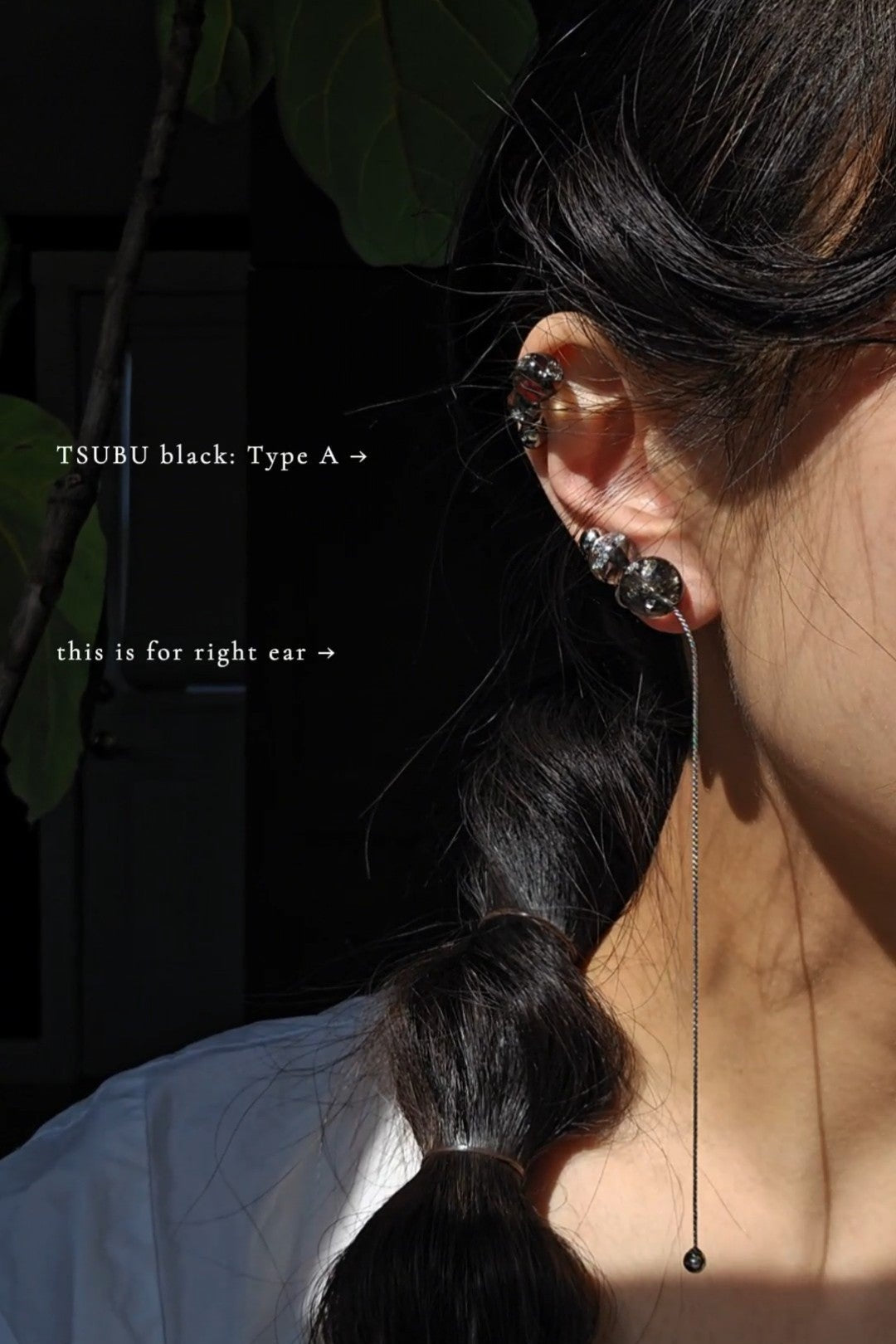 TSUBU mini black / ear climber