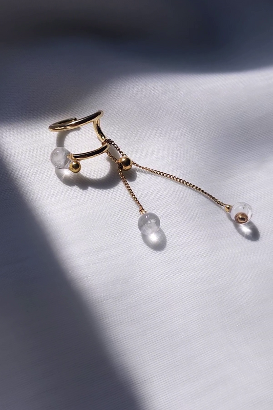 REI gold / multiway ear cuff & ring