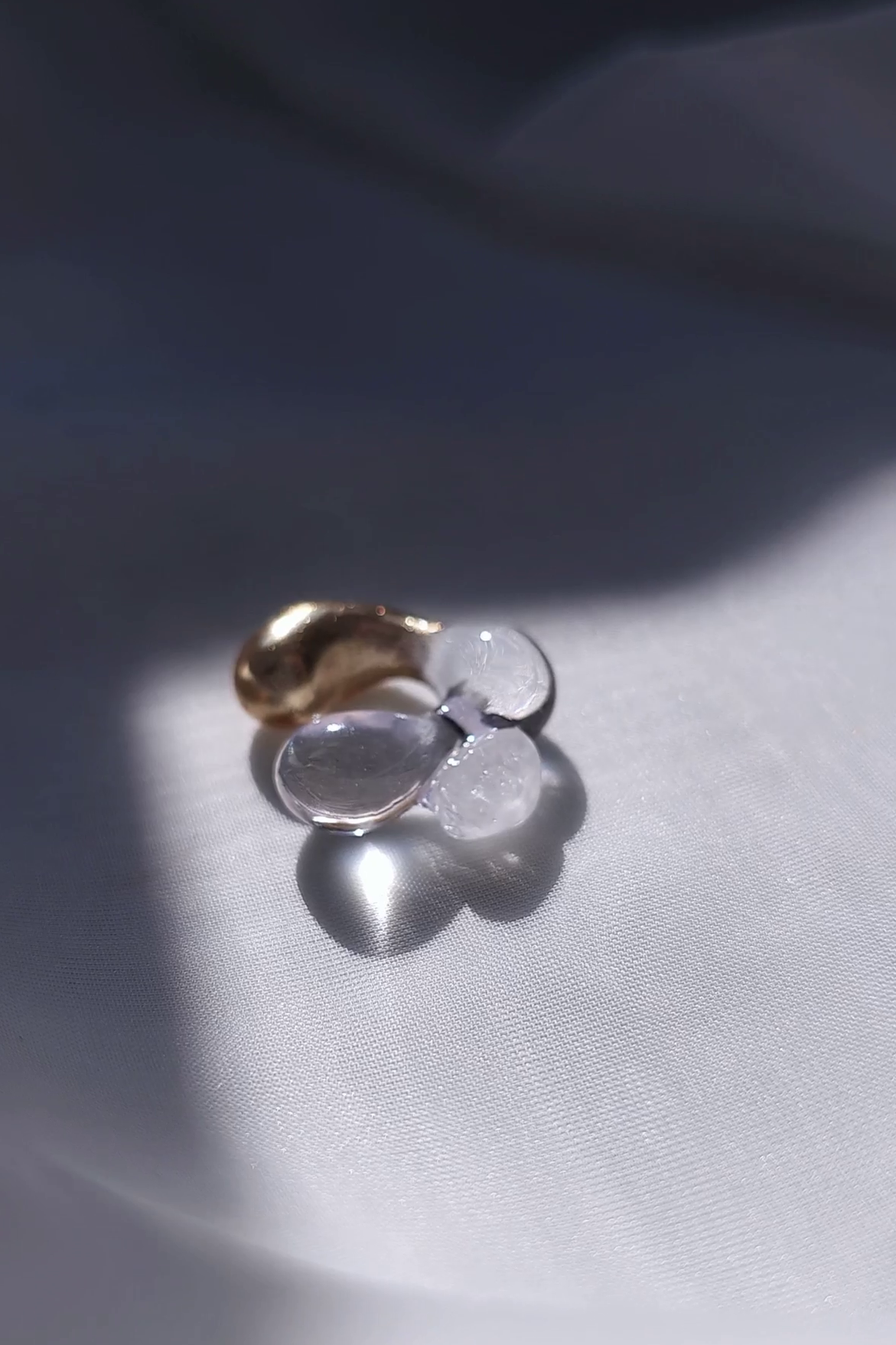 REI gold / reversible ear cuff