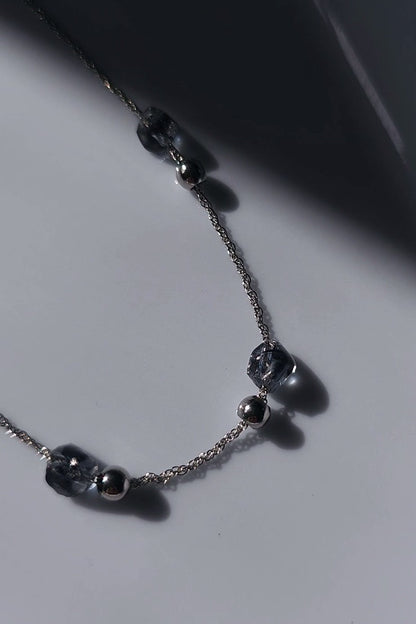 YOI / station necklace