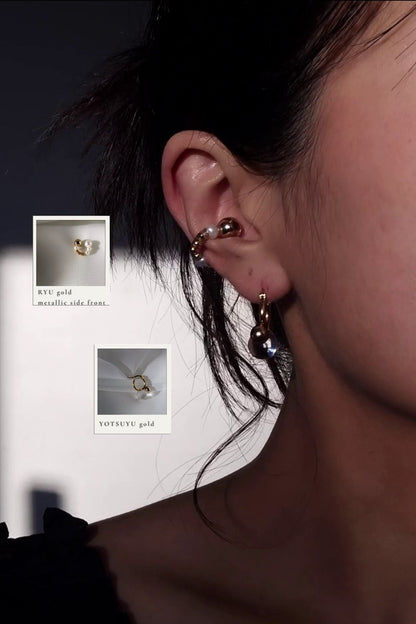 RYU gold / reversible ear cuff