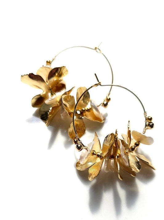 Kakan Small Gold Hoops with Freshwater Pearl Floral Earrings Front1